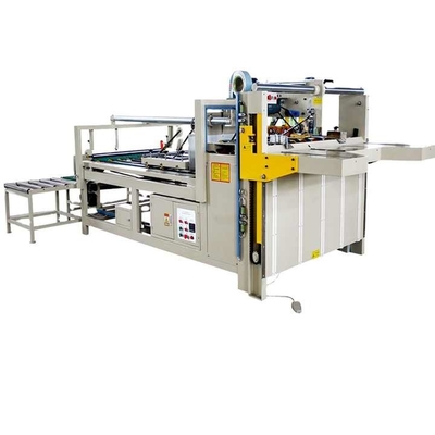Machine de fabrication de boîtes ondulées pour boîtes en carton