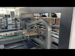 Machine ondulée de boîte de carton