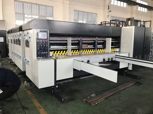 Empileur automatique de Slotter Die Cutter d'imprimante couleur de la boîte 4 de carton